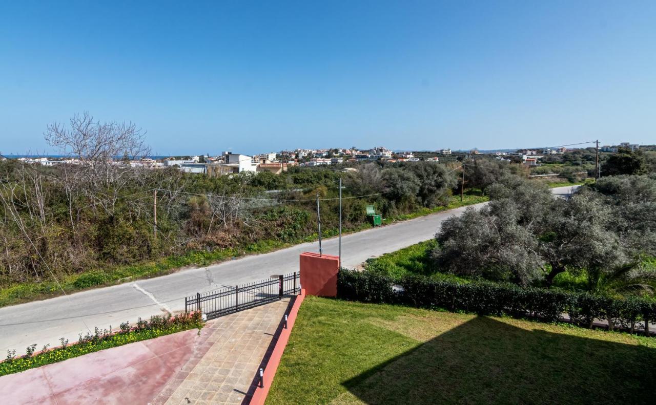 Bona'S Guest House Agia (Chania, Crete) Exterior foto
